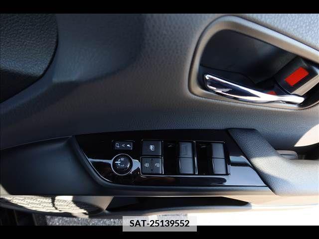 Toyota PRIUS 2020-10 351352-24