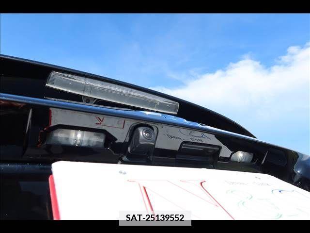 Toyota PRIUS 2020-10 351352-22