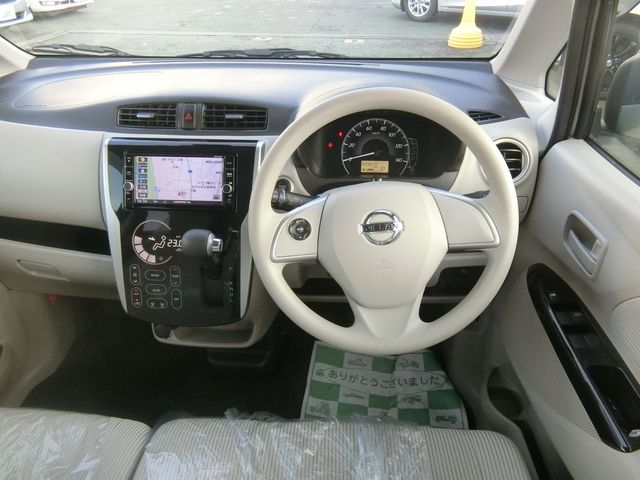 Nissan DAYZ 2018-11 24296-3