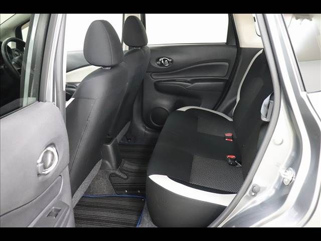Nissan NOTE 2019-05 28888-12
