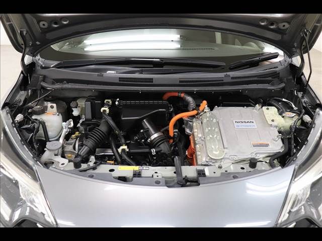 Nissan NOTE 2019-05 28888-24