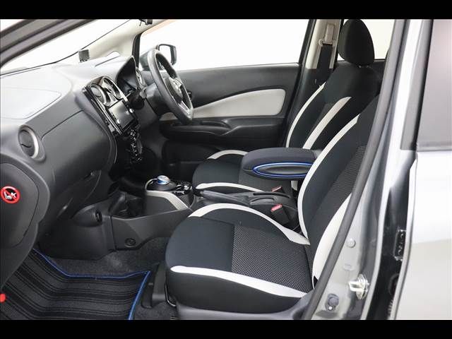 Nissan NOTE 2019-05 28888-11