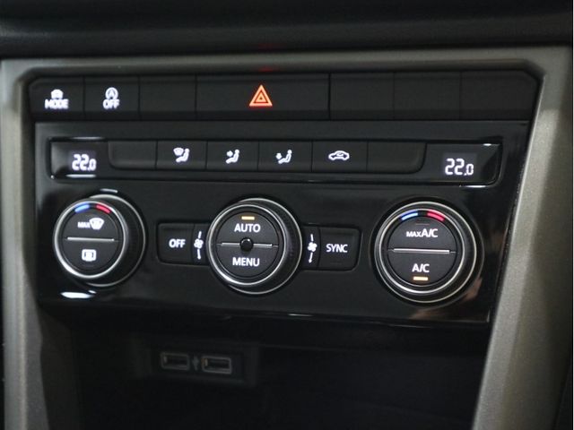 VolksWagen T-ROC 2020-09 21772-22
