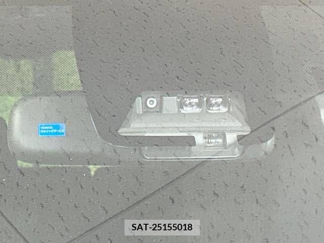 Toyota VOXY 2018-11 394966-6