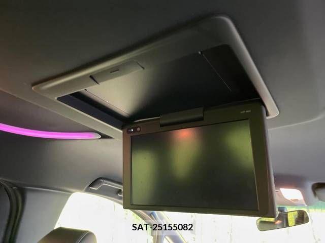 Toyota VELLFIRE 2017-12 369735-3
