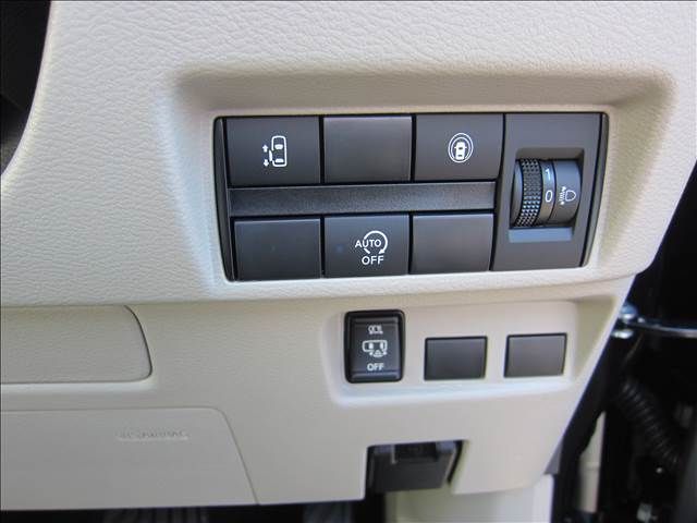 Nissan ROOX 2023-01 2874-14