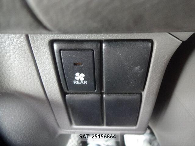 Suzuki EVERY 2016-05 237431-17