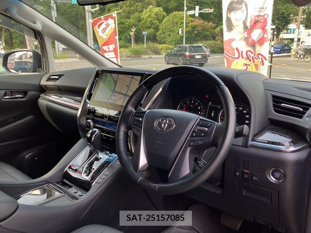 Toyota ALPHARD 2022-03 280442-4