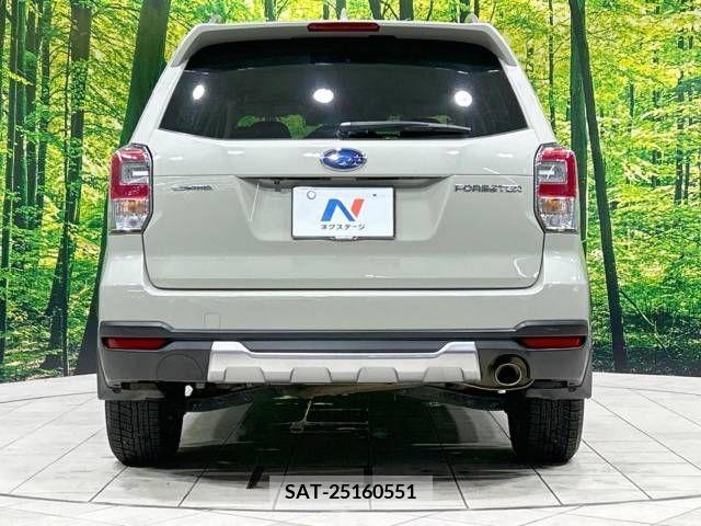 Subaru FORESTER 2015-12 336338-15