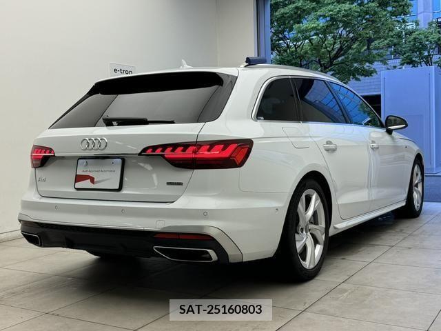 Audi A4 2020-10 294627-1