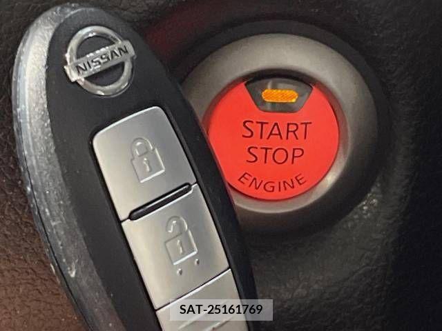 Nissan CUBE 2013-09 320696-4