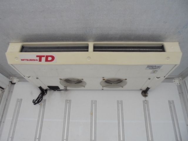 Isuzu ELF TRUCK 2005-06 2816-26