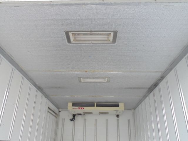 Isuzu ELF TRUCK 2005-06 2816-27