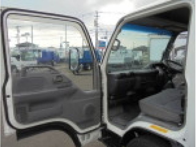 Isuzu ELF TRUCK 2005-06 2816-4