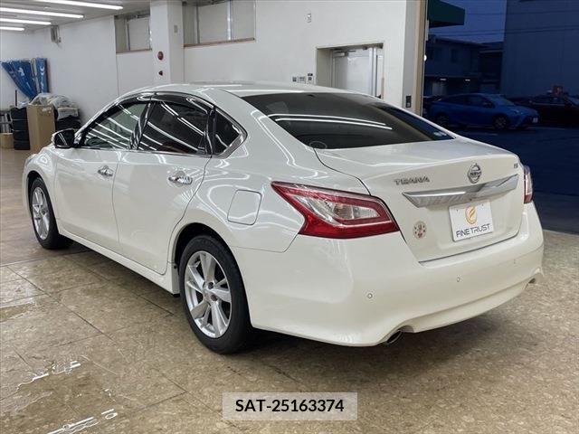 Nissan TEANA 2017-03 211590-6