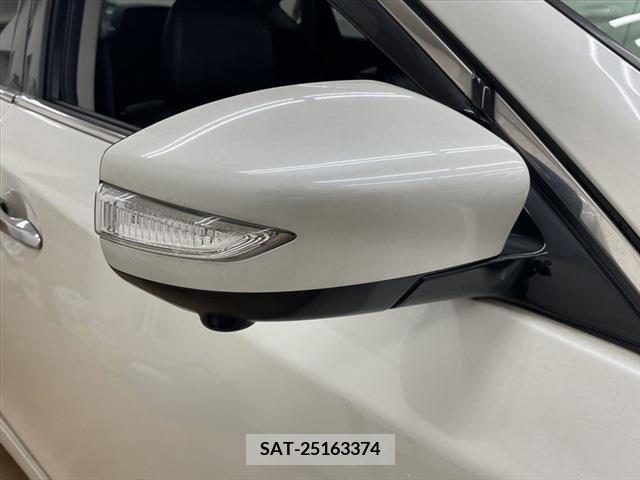 Nissan TEANA 2017-03 211590-13