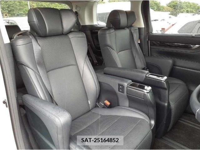 Toyota ALPHARD 2021-03 337649-4