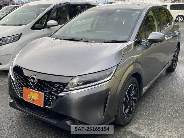 Nissan NOTE 2022-04 204998-1