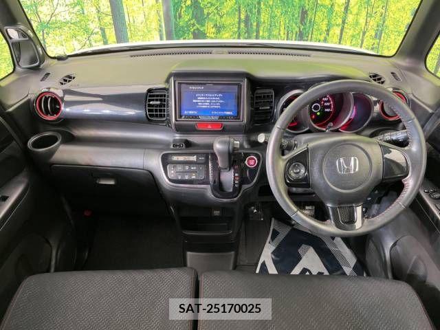 Honda N BOX CUSTOM 2014-03 306557-1