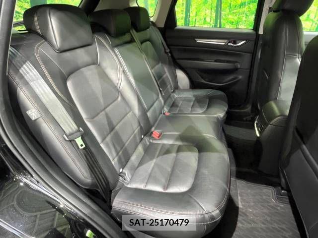 Mazda CX-5 2017-02 358747-9