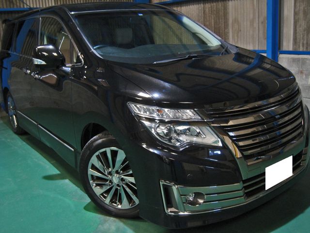 Nissan ELGRAND 2017-07 28690-0