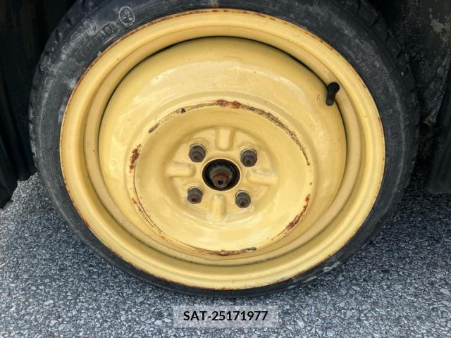 Toyota SIENTA 2010-06 394068-7