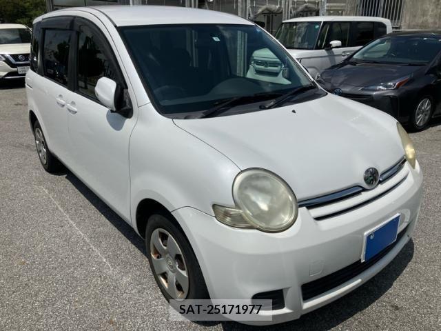 Toyota SIENTA 2010-06 394068-0