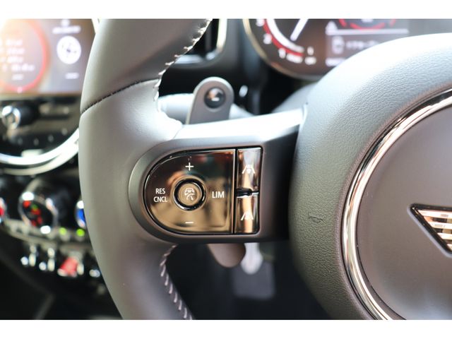 Bmw MINI 2022-10 6934-20