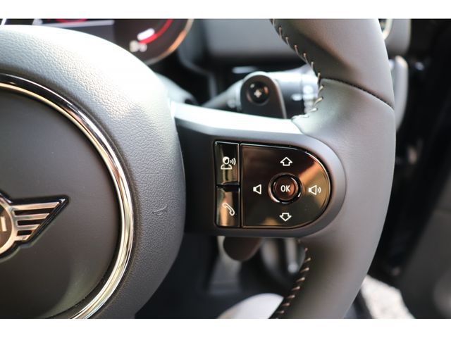 Bmw MINI 2022-10 6934-21