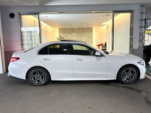 Mercedes Benz C-CLASS 2022-08 22175-4