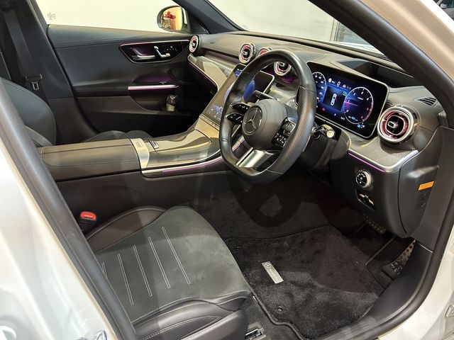Mercedes Benz C-CLASS 2022-08 22175-11