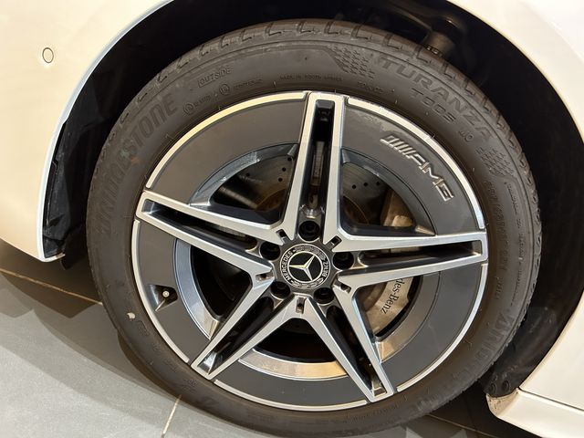 Mercedes Benz C-CLASS 2022-08 22175-7