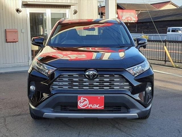 Toyota RAV4 2019-08 8742-1