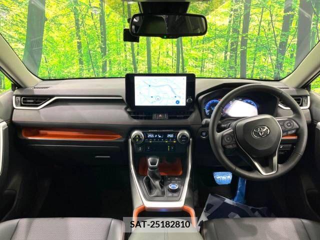 Toyota RAV4 2023-03 332829-1