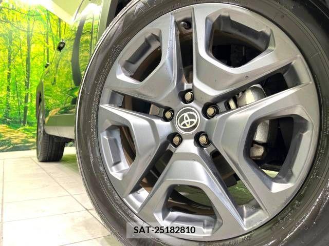 Toyota RAV4 2023-03 332829-15