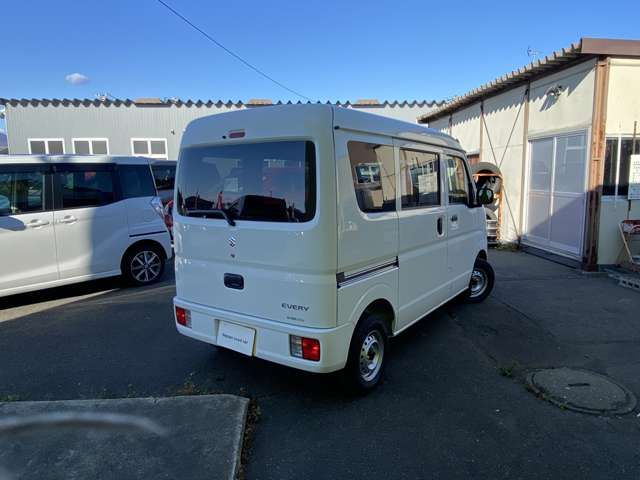 Suzuki EVERY 2023-06 188976-1