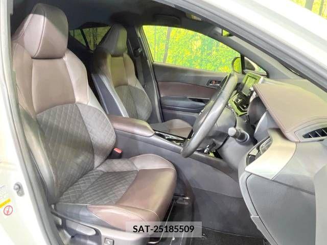 Toyota C-HR 2017-06 350108-8