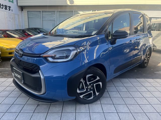 Toyota SIENTA 2022-09 186175-0