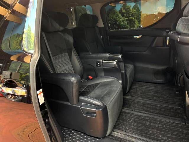 Toyota VELLFIRE 2015-06 21825-9