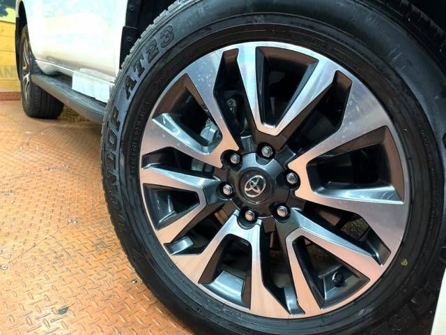 Toyota PRADO 2023-01 188983-14