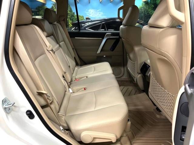 Toyota PRADO 2023-01 188983-10