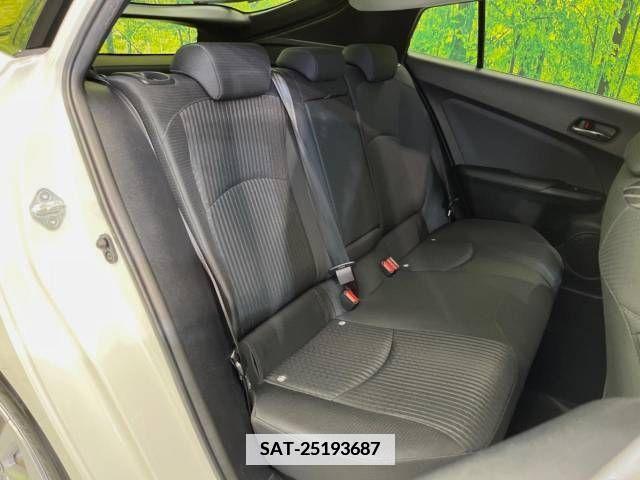 Toyota PRIUS 2015-12 345335-9