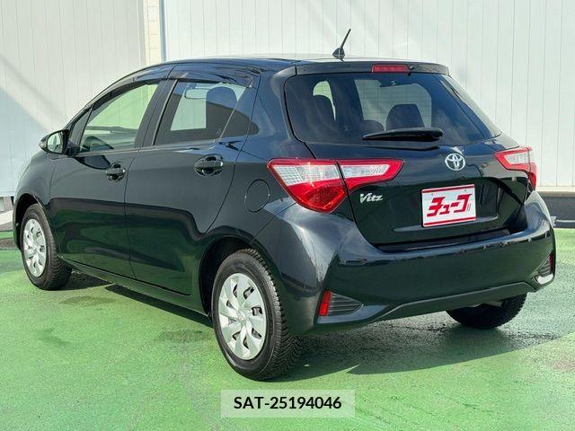 Toyota VITZ 2017-11 254329-8