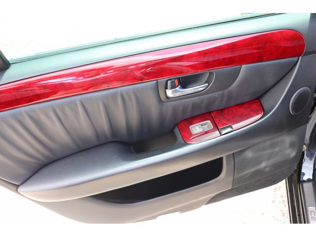 Toyota CELSIOR 2004-03 9219-19