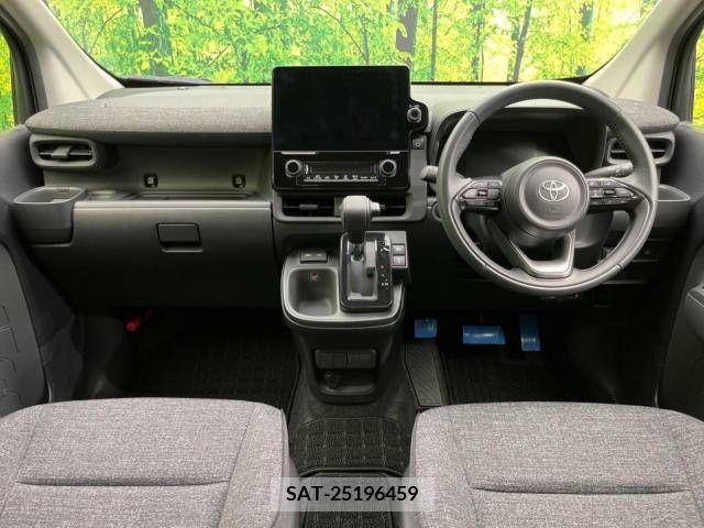 Toyota SIENTA 2022-10 337079-1