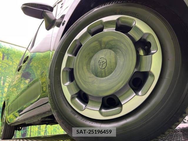 Toyota SIENTA 2022-10 337079-13