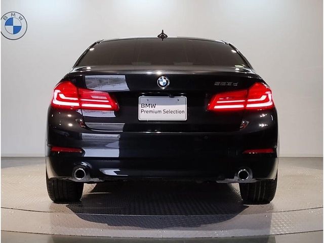 Bmw 5 SERIES 2017-11 196027-5