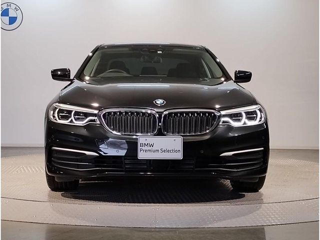 Bmw 5 SERIES 2017-11 196027-1