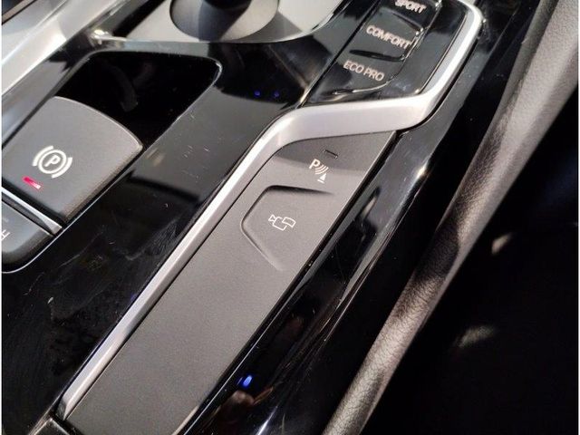 Bmw 5 SERIES 2017-11 196027-16