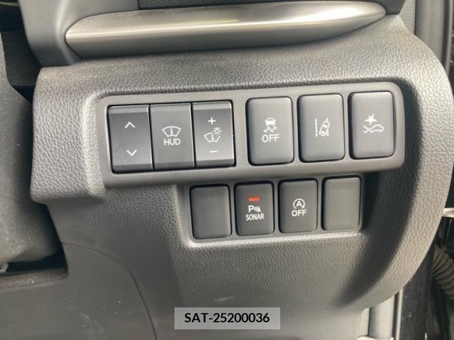 Mitsubishi ECLIPSE CROSS 2018-03 390545-23